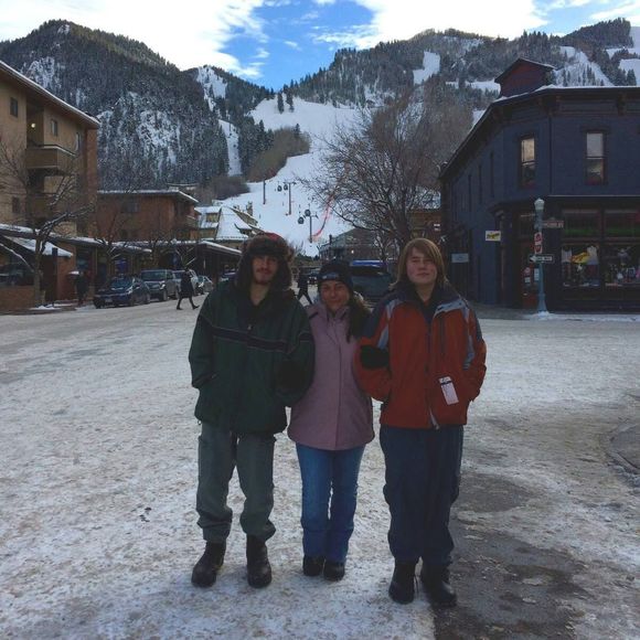 Meet your Posher, Terra - Picture 1 of 1